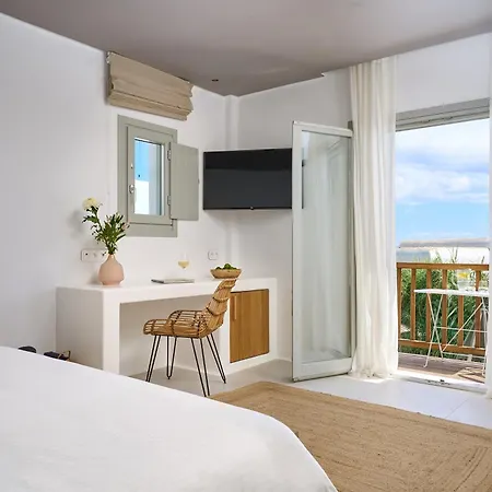 Hotell Adorno And 4*