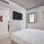 Adorno And Hotell Ornos (Mykonos)