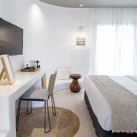 Adorno And Hotell Ornos (Mykonos)