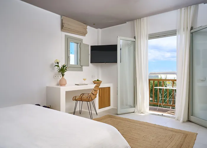 Adorno And Отель