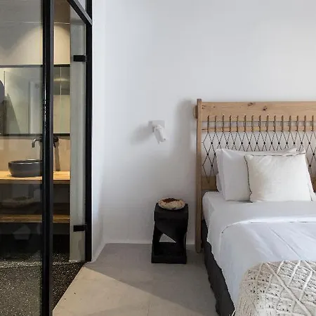 Adorno Hotel&suites