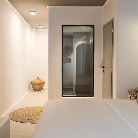 Adorno Hotel&suites 4*