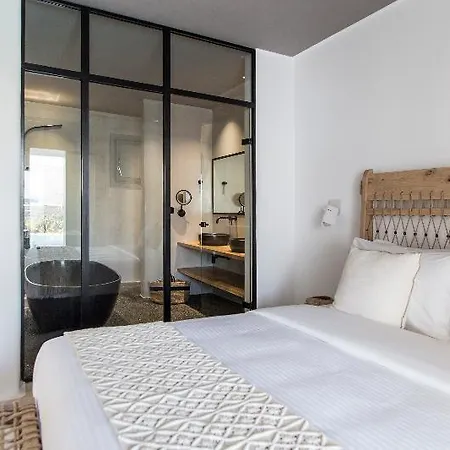 Adorno Hotel&suites Hotel 4*