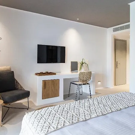 Adorno Hotel&suites Hotel 4*