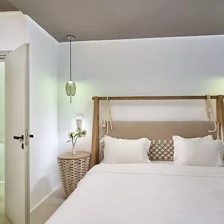 Adorno Hotel&suites
