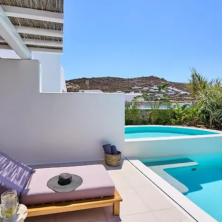Adorno Hotel&suites