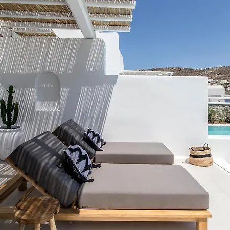 Adorno Hotel&suites 4*