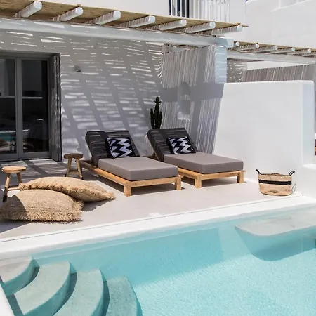 Hotel Adorno Hotel&suites 4*