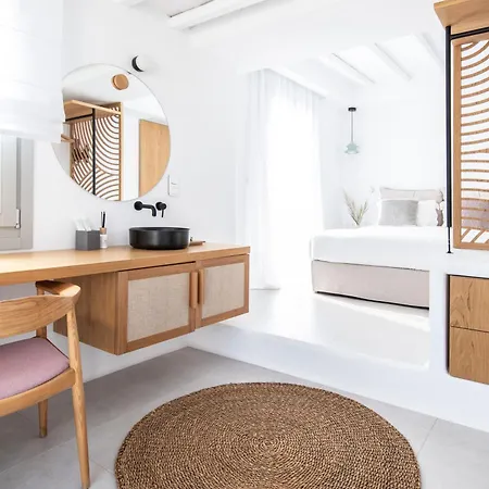 Hotel Adorno Hotel&suites 4*