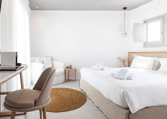 Adorno And Ορνός