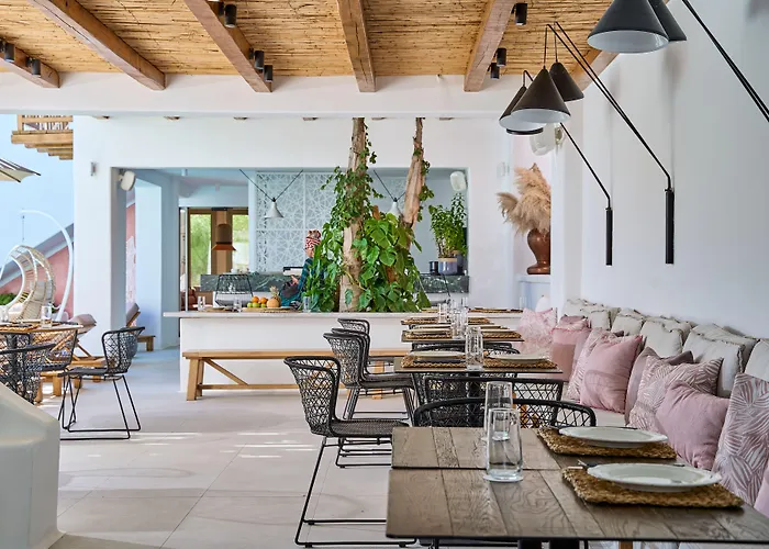 Adorno And Ορνός