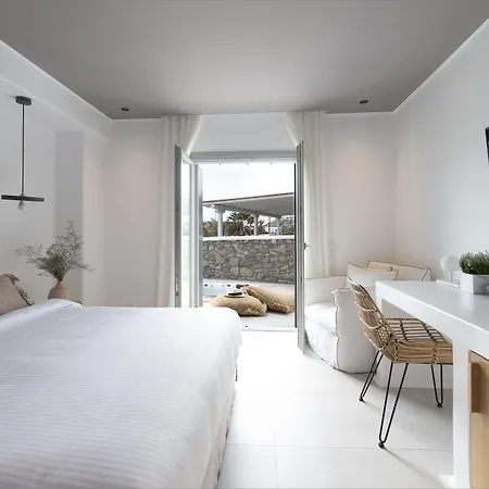 Hotel Adorno And