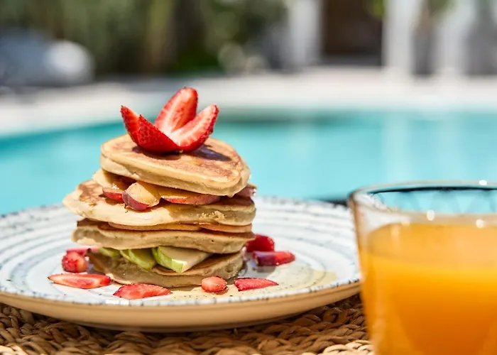 فندق Adorno And أورنوس