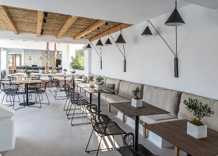 فندق Adorno And 4*