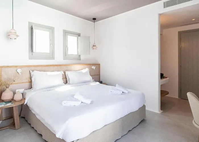 فندق Adorno And 4*