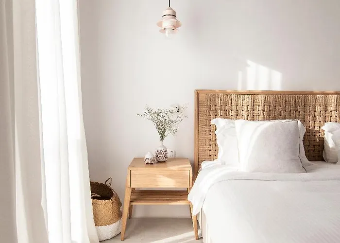 فندق Adorno And 4*