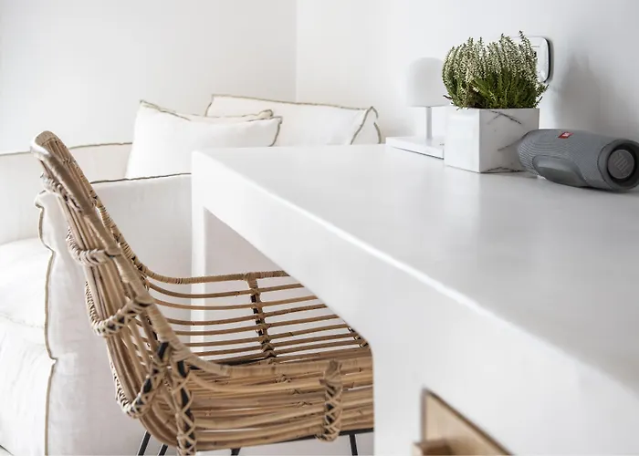 Adorno And 4* أورنوس