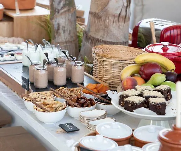 Adorno And 4* أورنوس